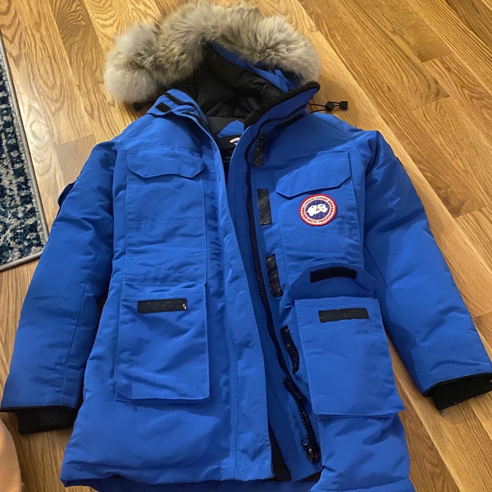 Canada goose women’s